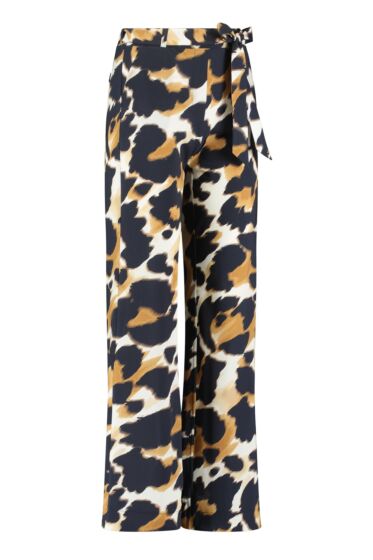 Studio Anneloes Marilyn animal trousers online kopen bij Fier Mode. 07024 1116 offwhite